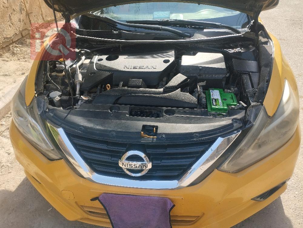 Nissan Altima
